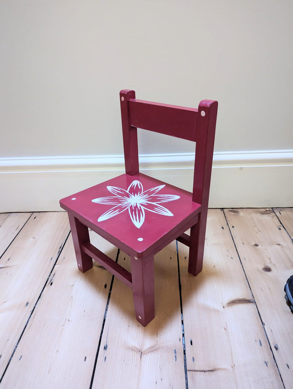 Hand Painted Vintage-Style Red and White Children's Chair (Personalised)